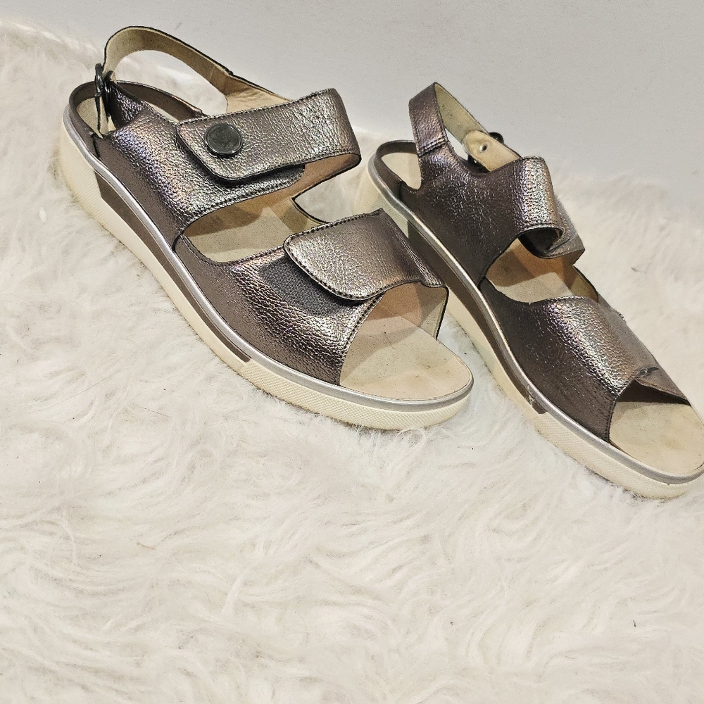 🔥 US Size 10 Bundle of 4 Pairs Women's Shoes - Flats, - Picture 9 of 16